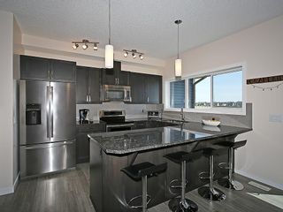Photo 2: 451 HILLCREST Circle SW: Airdrie House for sale