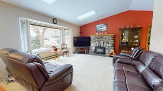 Photo 4: 1020 LANARK Place in Squamish: Garibaldi Highlands House for sale : MLS®# R2750233