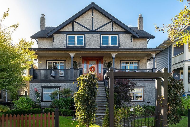 FEATURED LISTING: 936 28TH Avenue East Vancouver