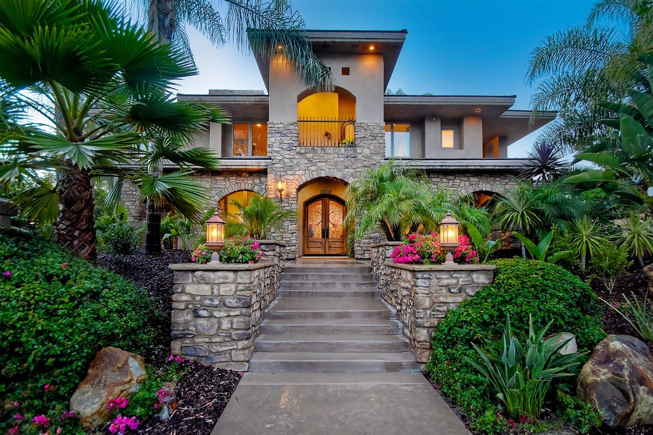 Main Photo: SCRIPPS RANCH House for sale : 5 bedrooms : 12318 Rue Fountainbleau in SAN DIEGO