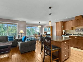Photo 2: 2084 HIGHLAND PLACE in Kamloops: Juniper Ridge House for sale : MLS®# 178065
