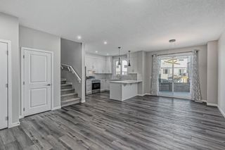 Photo 6: 56 Rowley Terrace NW in Calgary: C-483 Detached for sale : MLS®# A2024659