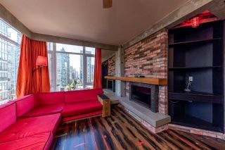 Photo 5: 906 480 ROBSON Street in Vancouver: Downtown VW Condo for sale in "Robson And Richard's" (Vancouver West)  : MLS®# R2763302