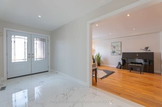 Photo 2: 15 Guildford Circle in Markham: Unionville House (2-Storey) for sale : MLS®# N8247926