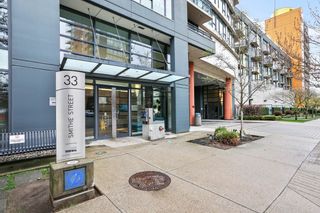 Photo 2: 3001 33 SMITHE Street in Vancouver: Yaletown Condo for sale (Vancouver West)  : MLS®# R2865389