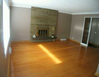 Photo 2:  in CALGARY: Thorncliffe Residential Detached Single Family for sale (Calgary)  : MLS®# C3116280
