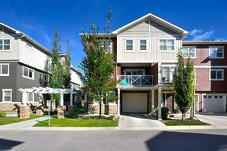 Photo 2: 816 Skyview Ranch Grove NE in Calgary: Skyview Ranch Row/Townhouse for sale : MLS®# A2080013
