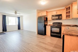 Photo 4: 403 110 Shillington Crescent in Saskatoon: Blairmore Residential for sale : MLS®# SK914227