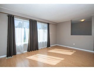 Photo 16: 46550 ROLINDE Crescent in Chilliwack: Chilliwack E Young-Yale House for sale : MLS®# R2682545
