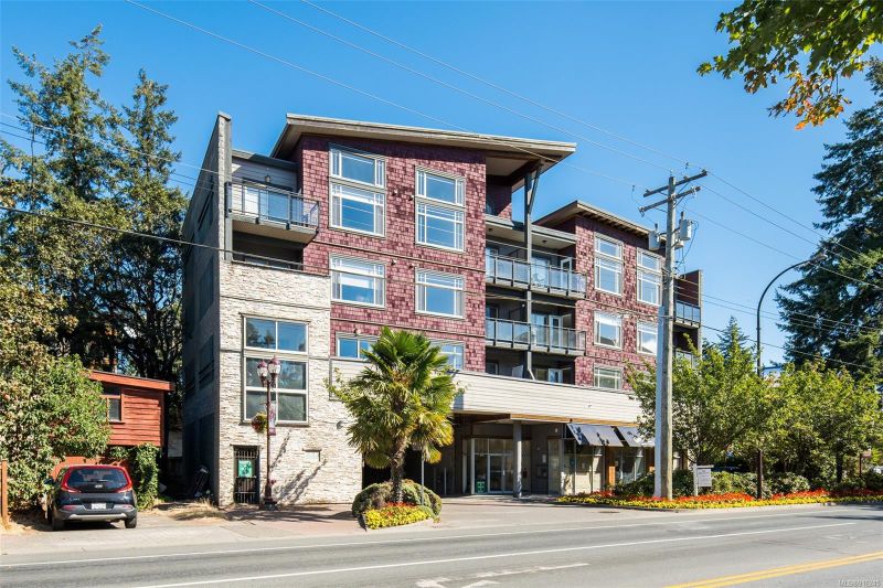 FEATURED LISTING: 215 - 844 Goldstream Ave Langford
