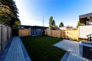 Photo 19: 359 E 15TH Street in North Vancouver: Central Lonsdale 1/2 Duplex for sale : MLS®# R2404269