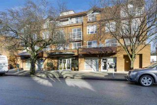 Photo 1: 401 2071 W 42ND Avenue in Vancouver: Kerrisdale Condo for sale in "THE LAUREATES" (Vancouver West)  : MLS®# R2133833