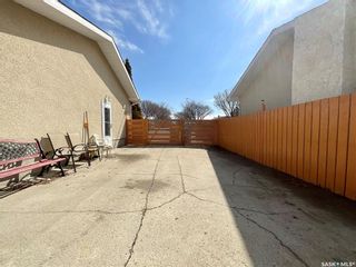 Photo 40: 124 Dryburgh Crescent in Regina: Walsh Acres Residential for sale : MLS®# SK926321