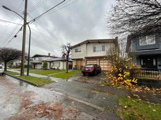 Photo 2: 2160 E 35TH Avenue in Vancouver: Victoria VE House for sale (Vancouver East)  : MLS®# R2636466