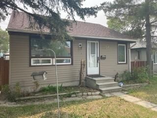 Photo 1: 1154 Somerville Avenue in Winnipeg: Fort Garry Residential for sale (1J)  : MLS®# 202312545