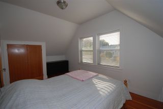 Photo 12: 5806 QUEBEC Street in Vancouver: Main House for sale (Vancouver East)  : MLS®# R2218037