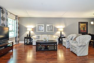 Photo 4: 320 22150 48 Avenue in Langley: Murrayville Condo for sale in "Eaglecrest" : MLS®# R2611983