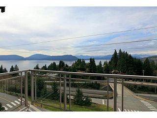 Photo 5: 8513 SEASCAPE Drive in West Vancouver: Howe Sound Townhouse for sale in "SEASCAPES - BELLEVUE PLAN" : MLS®# V1113049