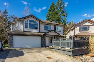 Photo 1: 23907 115A Avenue in Maple Ridge: Cottonwood MR House for sale : MLS®# R2442943
