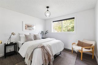 Photo 14: 136 Sadler Avenue in Winnipeg: St Vital Residential for sale (2D)  : MLS®# 202323900