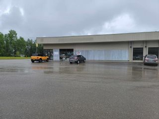 Photo 2: 100 MACKENZIE Boulevard in Mackenzie: Mackenzie -Town Industrial for lease : MLS®# C8047818