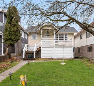 Main Photo: 55 N FELL Avenue in Burnaby: Capitol Hill BN House for sale (Burnaby North)  : MLS®# R2782873