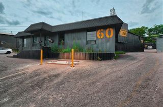 Photo 1: 60 Head Street in Dundas: Industrial for sale : MLS®# H4175064
