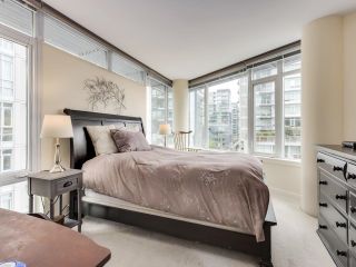 Photo 14: 704 88 W 1ST Avenue in Vancouver: False Creek Condo for sale in "The One" (Vancouver West)  : MLS®# R2866595
