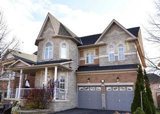 Photo 3: 59 Stotts Crescent in Markham: Freehold for sale : MLS®# N4972452