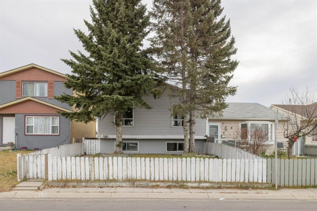 Main Photo: 15 Falworth Way NE Calgary Home For Sale