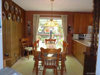 Photo 13: 762 Nanoose Ave in PARKSVILLE: PQ Parksville House for sale (Parksville/Qualicum)  : MLS®# 681173