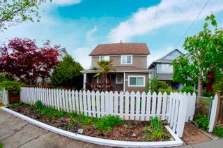 Photo 2: 425 ALBERTA Street in New Westminster: The Heights NW House for sale : MLS®# R2687032
