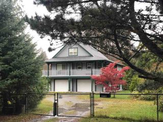 Photo 1: 40215 GOVERNMENT Road in Squamish: Garibaldi Estates House for sale in "GARIBALDI ESTATES" : MLS®# R2413519