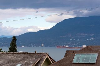 Photo 20: 1575 TRAFALGAR Street in Vancouver: Kitsilano House for sale (Vancouver West)  : MLS®# R2737070