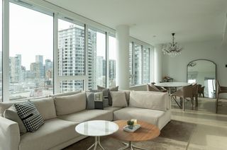 Photo 3: 1404 885 CAMBIE Street in Vancouver: Downtown VW Condo for sale in "The Smithe" (Vancouver West)  : MLS®# R2758713