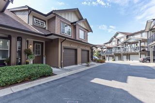 Photo 2: 20 11176 GILKER HILL Road in Maple Ridge: Cottonwood MR Townhouse for sale in "Bluetree Homes at Kanaka Creek" : MLS®# R2726856