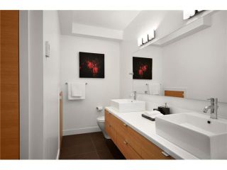 Photo 10: 1562 COMOX Street in Vancouver: West End VW Townhouse for sale in "C & C" (Vancouver West)  : MLS®# V908972