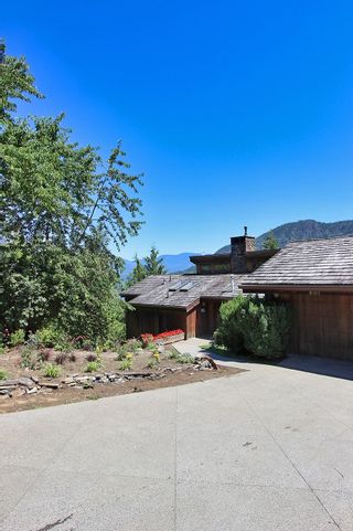 Photo 8: 2383 Mt. Tuam Crescent in : Blind Bay House for sale (South Shuswap)  : MLS®# 10164587