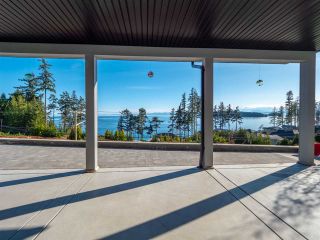 Photo 15: 5991 BARNACLE Street in Sechelt: Sechelt District House for sale in "TRAIL BAY ESTATES" (Sunshine Coast)  : MLS®# R2353972