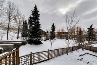 Photo 5: 335 Sierra Madre Court SW in Calgary: Signal Hill Detached for sale : MLS®# A2014797
