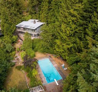 Photo 1: 40272 SKYLINE Drive in Squamish: Garibaldi Highlands House for sale in "Garibladi Highlands" : MLS®# R2298905