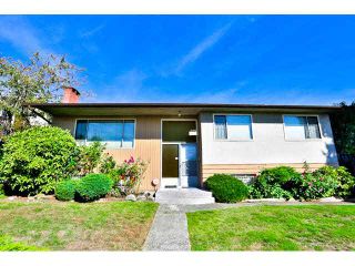 Photo 1: 7862 ROYAL OAK Avenue in Burnaby: South Slope House for sale (Burnaby South)  : MLS®# V1142093