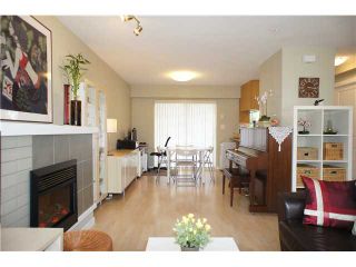 Photo 5: 27 7370 STRIDE Avenue in Burnaby: Edmonds BE Townhouse for sale in "MAPLEWOOD TERRACE" (Burnaby East)  : MLS®# V938567