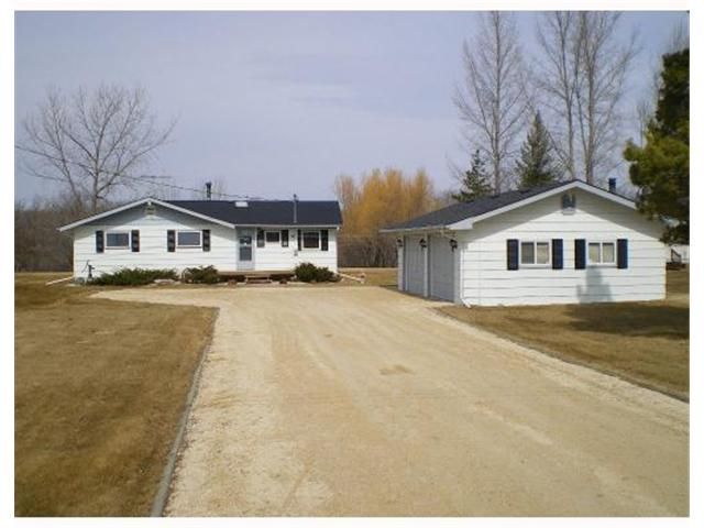 Main Photo: 90 MEDICINE CREEK Road in CLANDEBOYE: Clandeboye / Lockport / Petersfield Residential for sale (Winnipeg area)  : MLS®# 2906454