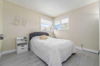 Photo 18: 25 Stradwick Place SW in Calgary: Strathcona Park Semi Detached (Half Duplex) for sale : MLS®# A2125910