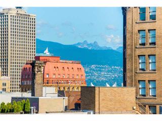 Photo 2: 1303 183 KEEFER Place in Vancouver: Downtown VW Condo for sale in "Paris Place" (Vancouver West)  : MLS®# V1083928