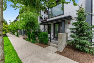 Photo 1: 29-29A 528 E 2ND Street in North Vancouver: Lower Lonsdale Townhouse for sale : MLS®# R2899489
