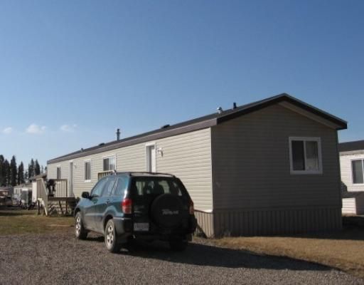 Main Photo: 38 5701 AIRPORT Road in Fort_Nelson: Fort Nelson -Town Manufactured Home for sale in "SOUTHRIDGE" (Fort Nelson (Zone 64))  : MLS®# N180478