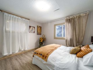 Photo 4: 4004 Centre A Street NE in Calgary: Highland Park Detached for sale : MLS®# A2020300