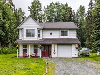 Photo 1: 3840 KNOEDLER Road in Prince George: Hobby Ranches House for sale (PG Rural North)  : MLS®# R2709775
